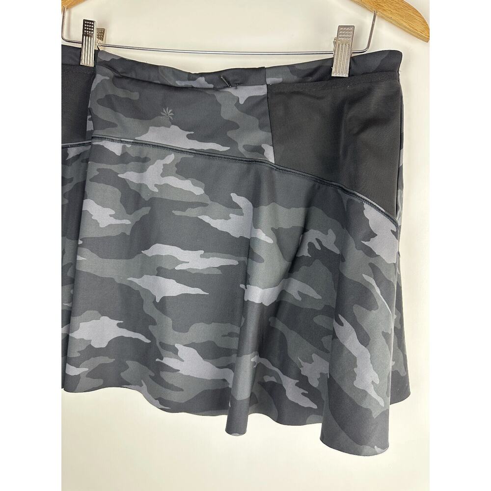 Athleta Camo Match Point Skort Shorts + Skirt Stretch Gripper Liner Women Medium - Picture 12 of 16